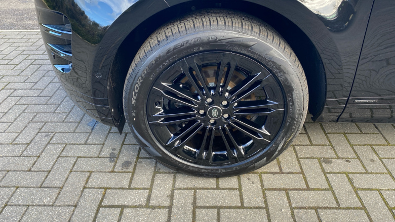 Land Rover Range Rover Evoque 1.5 P270e Autobiography 5dr Auto [Revised] Hatchback